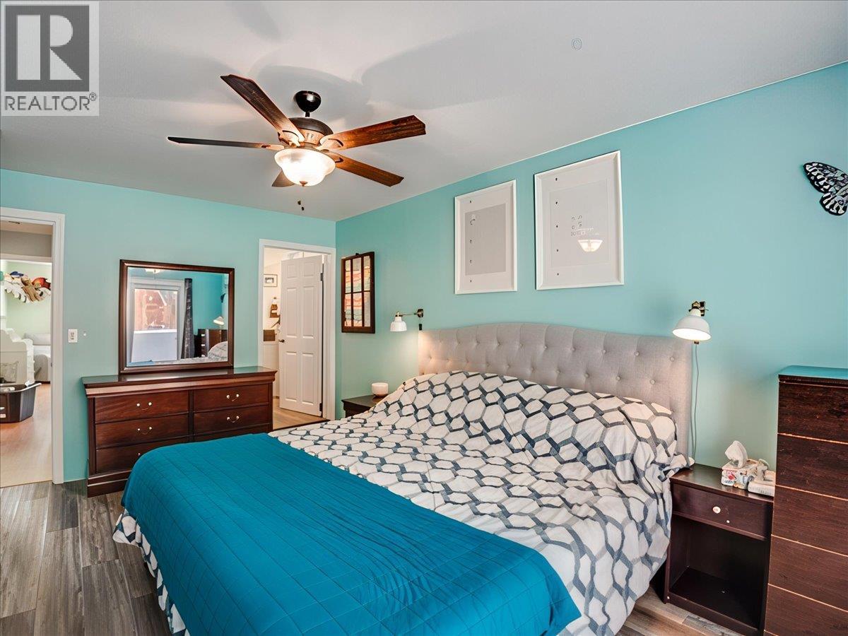 8392 Theatre Road - 15