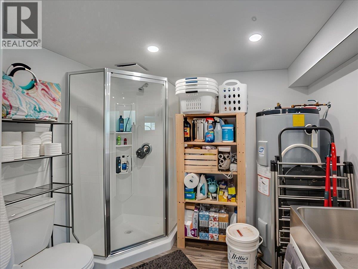 8392 Theatre Road - 37