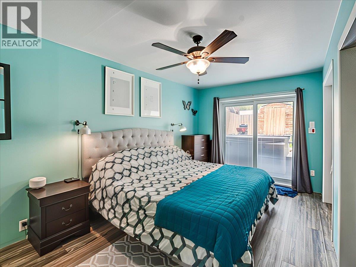 8392 Theatre Road - 14