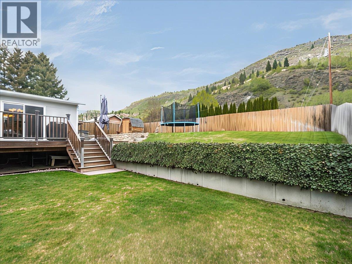 8392 Theatre Road - 51