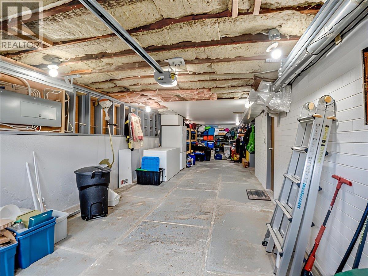 8392 Theatre Road - 40