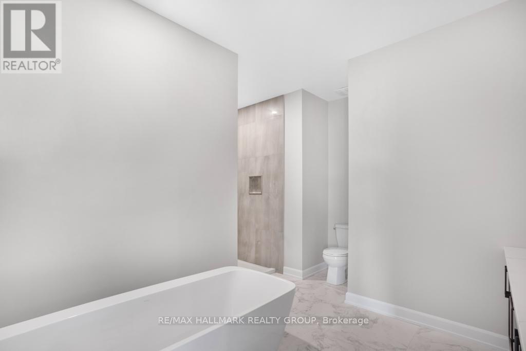 313 ZAKARI STREET - 17
