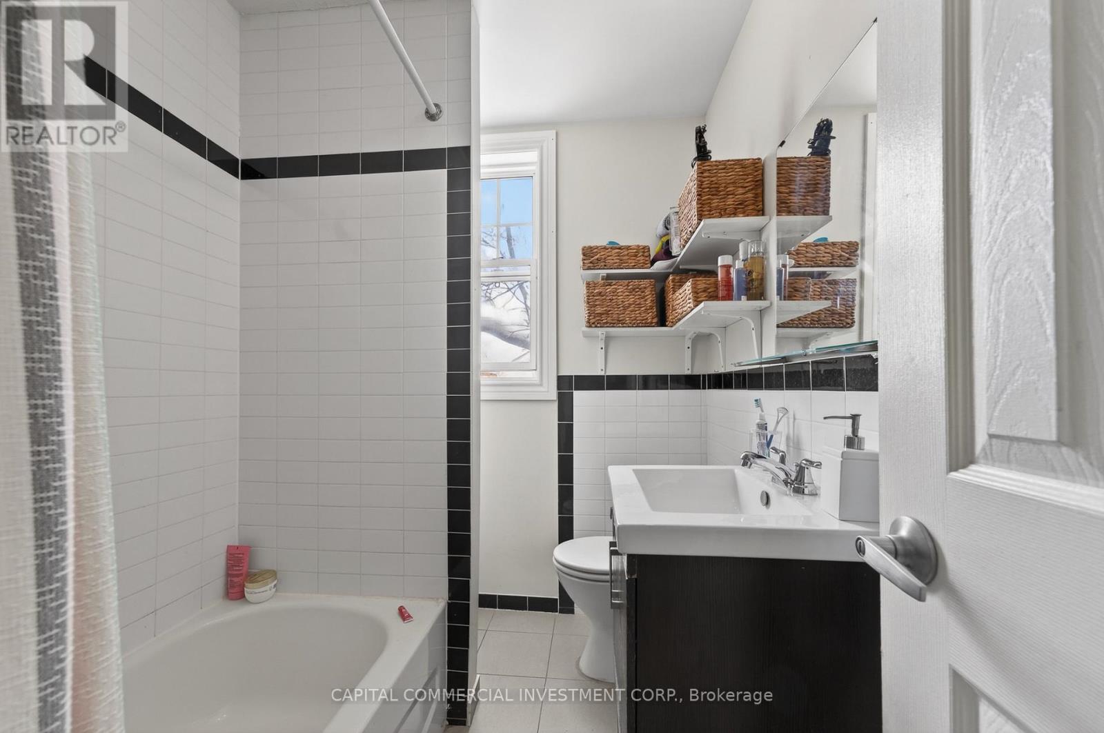 60 COBOURG STREET — photo 23