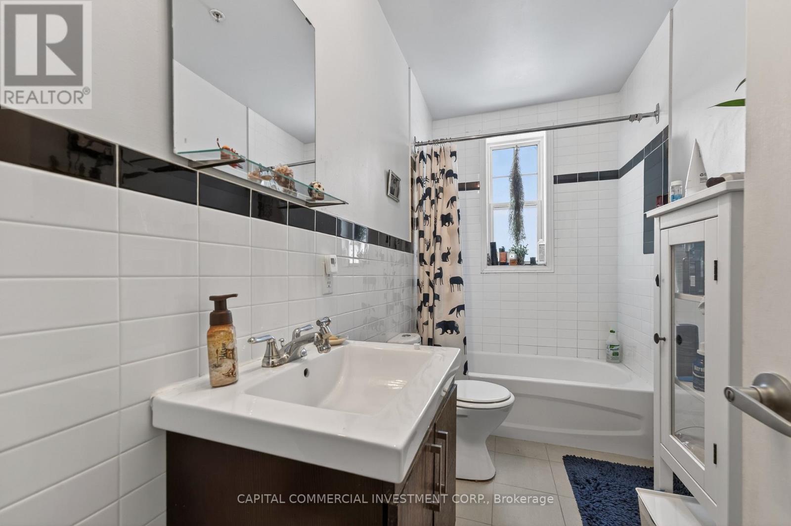 60 COBOURG STREET — photo 27