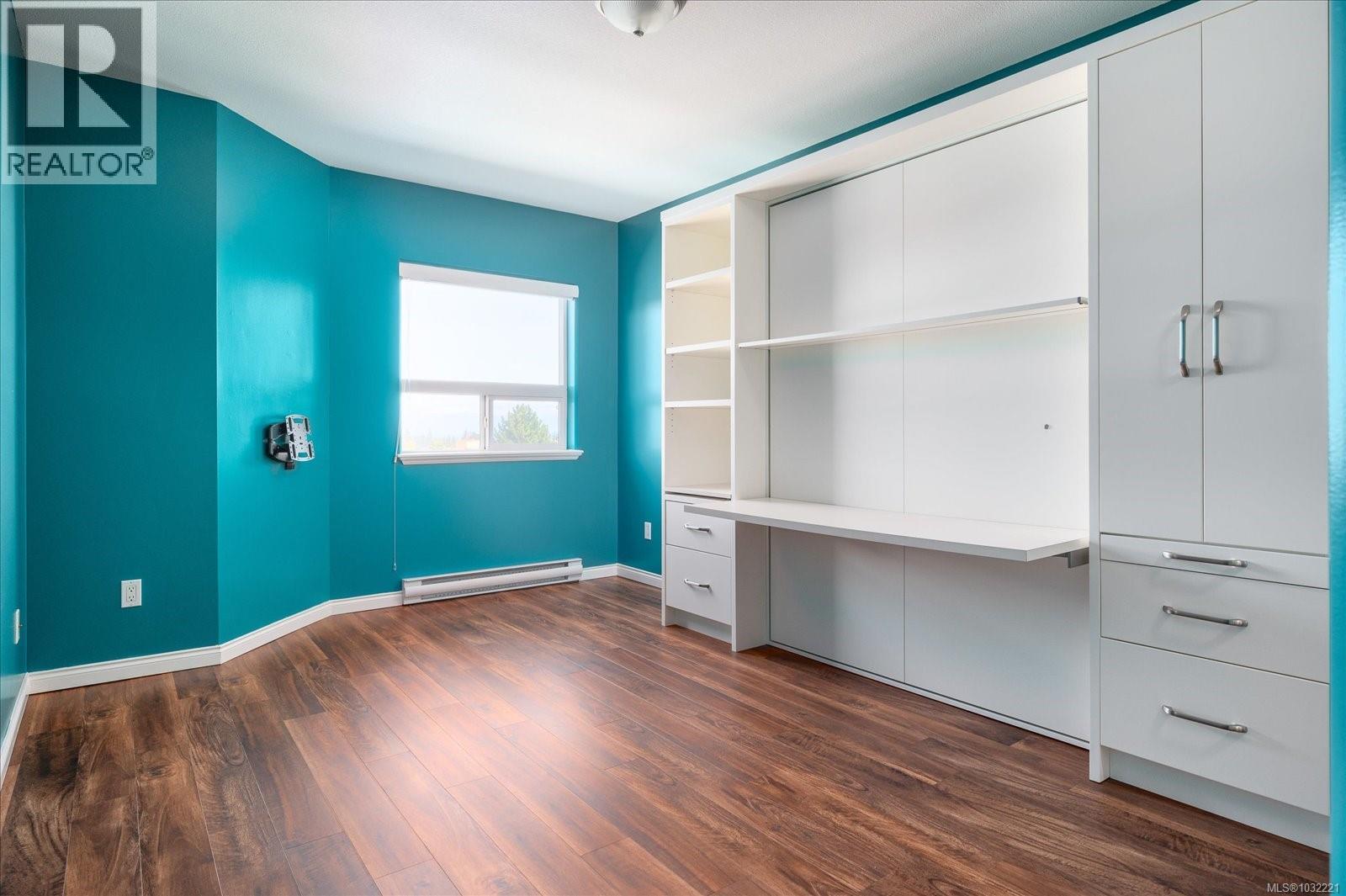 #311 1633 Dufferin Cres - 26