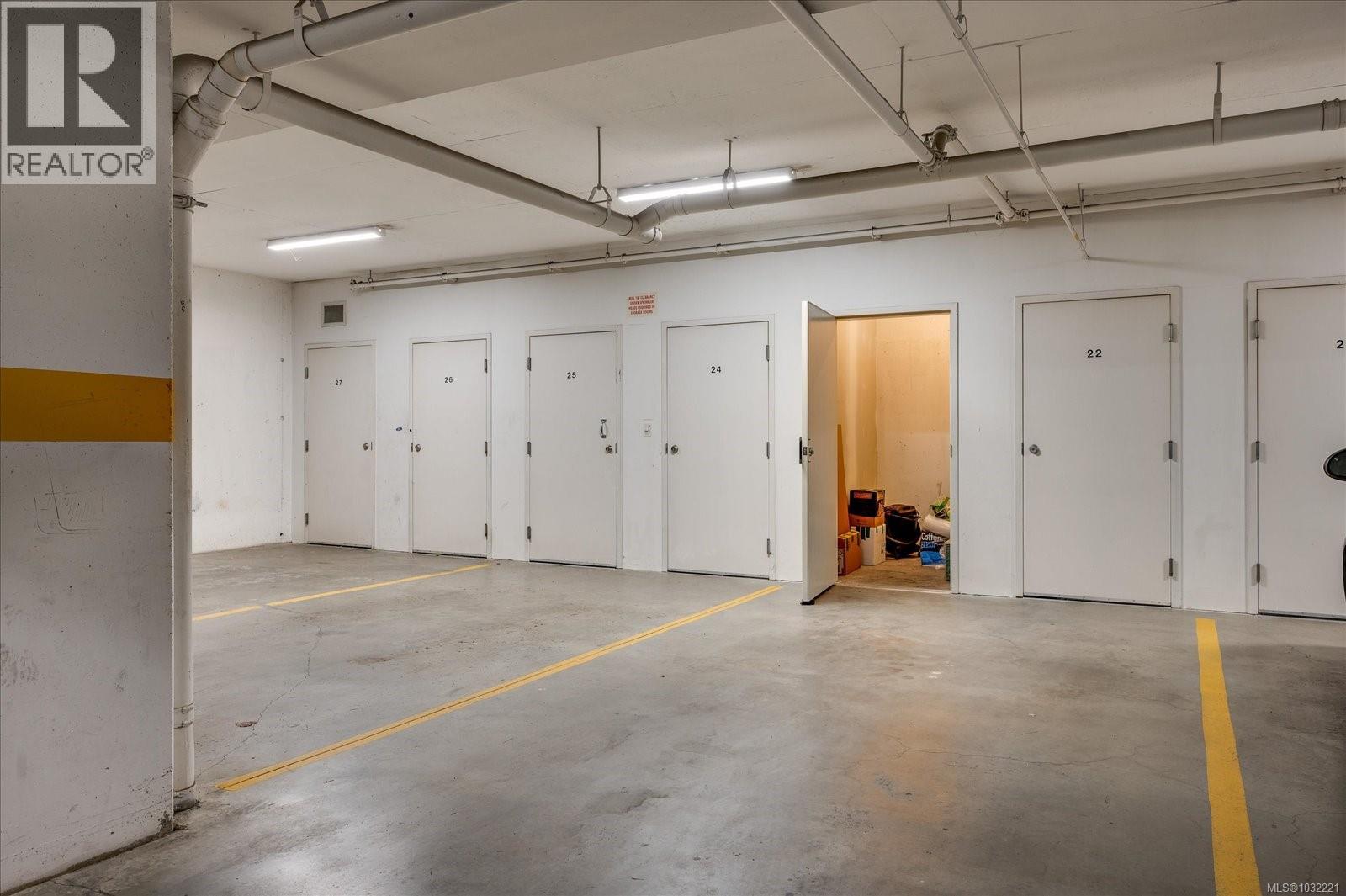 #311 1633 Dufferin Cres - 34