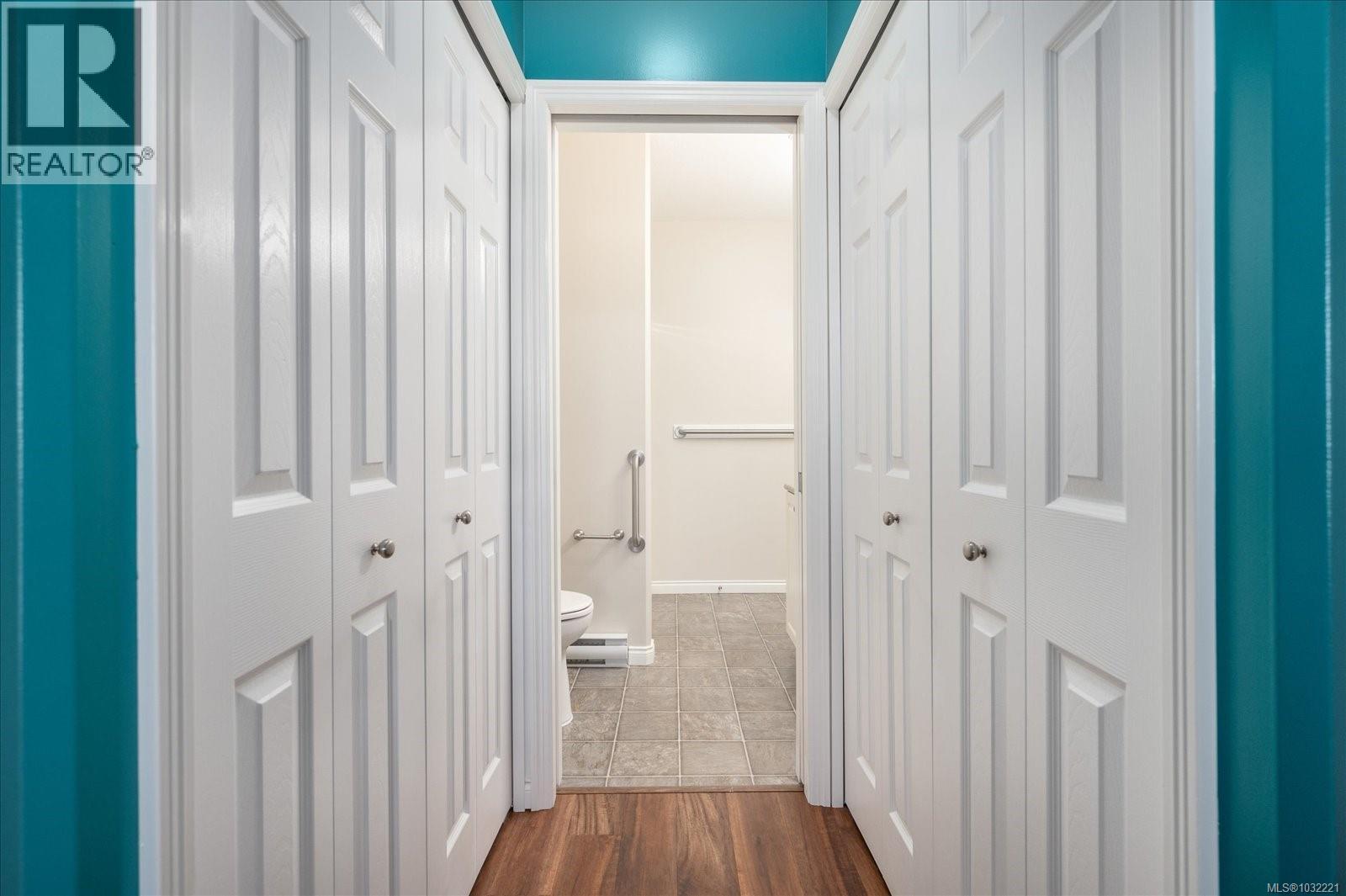 #311 1633 Dufferin Cres - 29