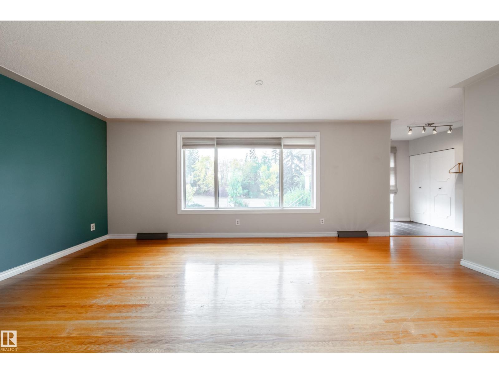 7135 87 ST NW, Edmonton