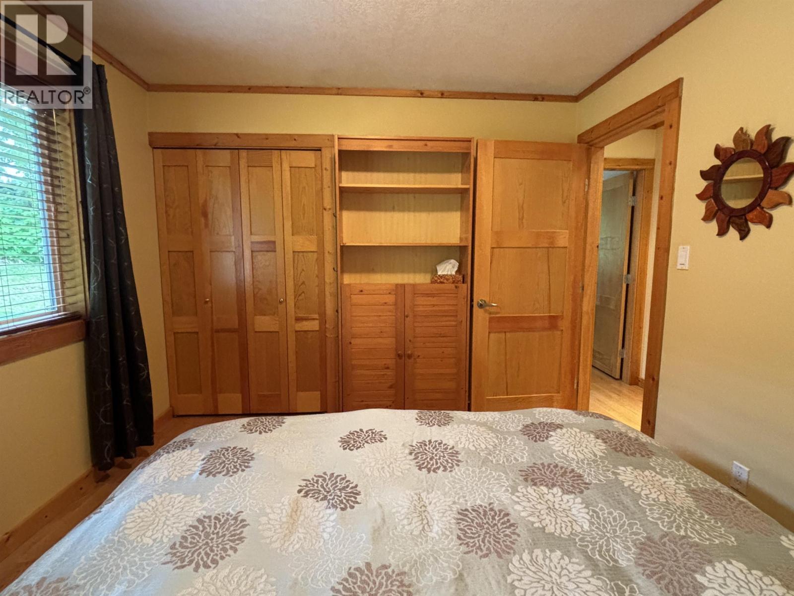 4022 SKOGLUND STREET - 19