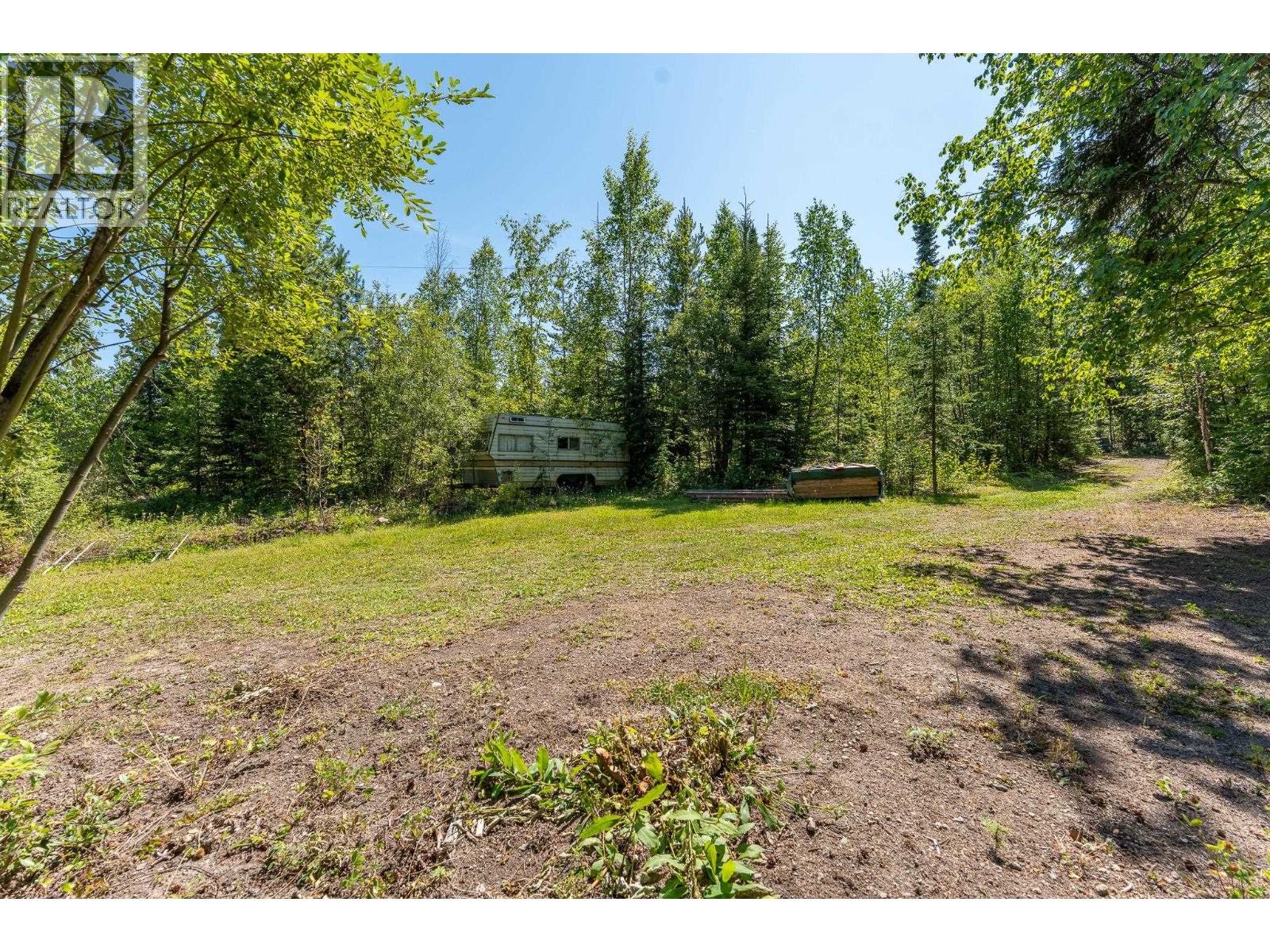 52260 LLOYD DRIVE - 27