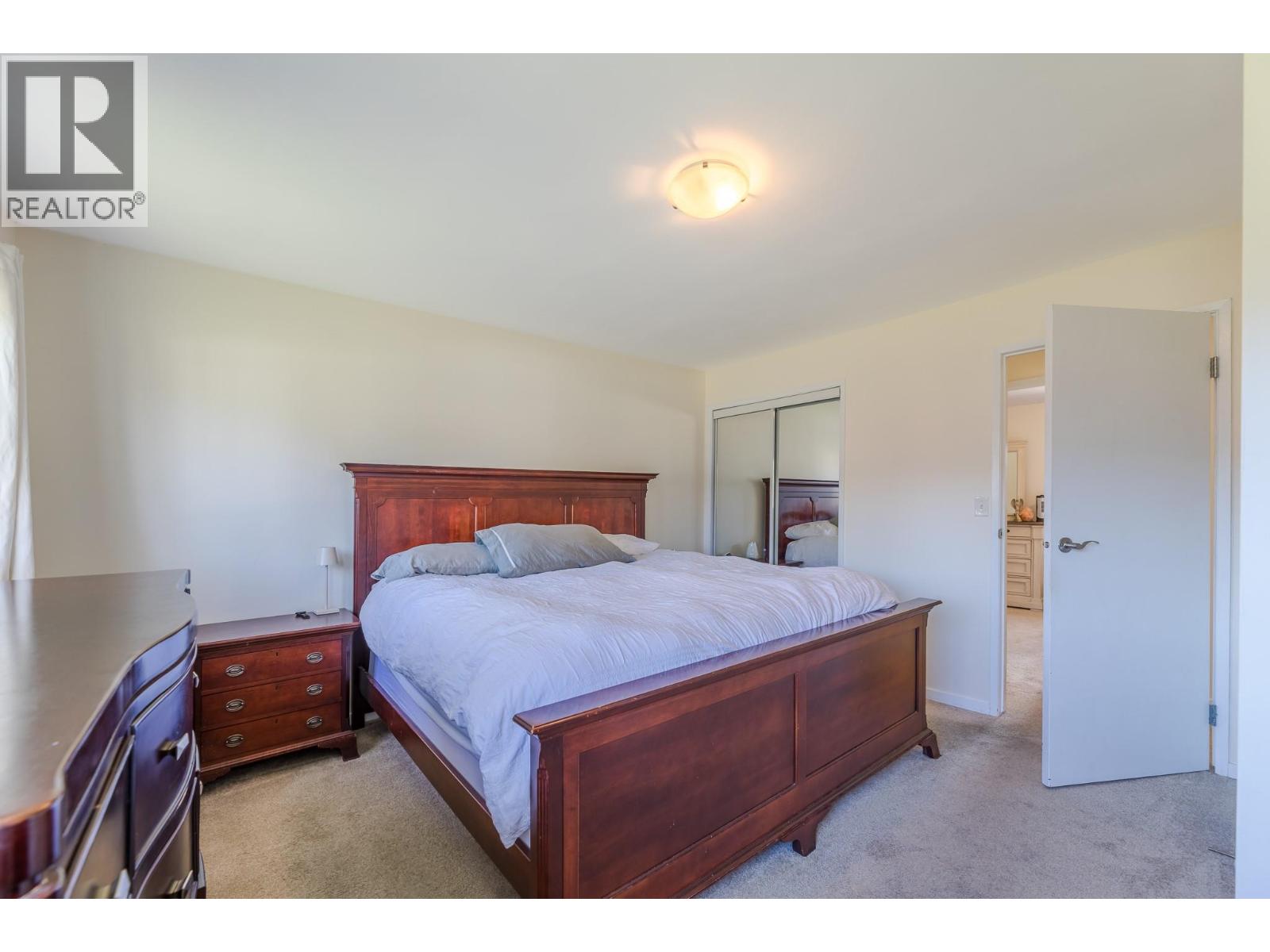 5206 Nixon Road, Summerland