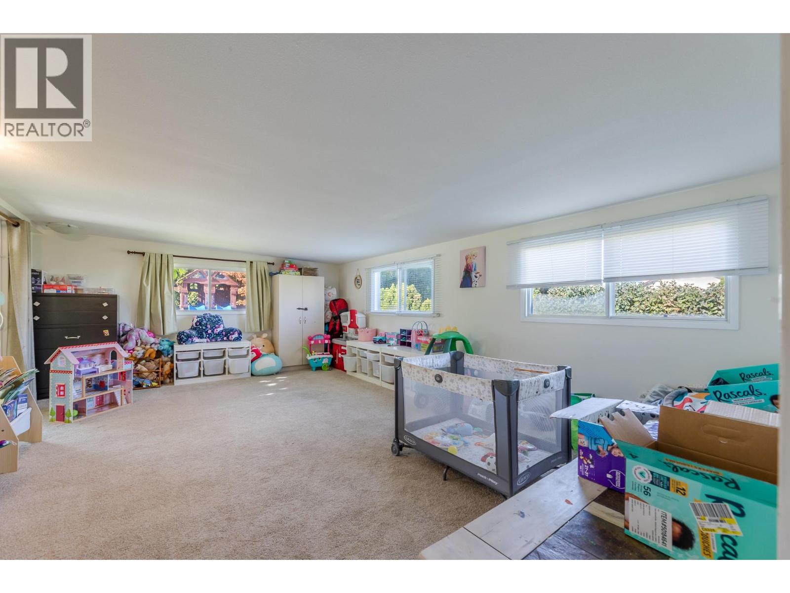 5206 Nixon Road, Summerland