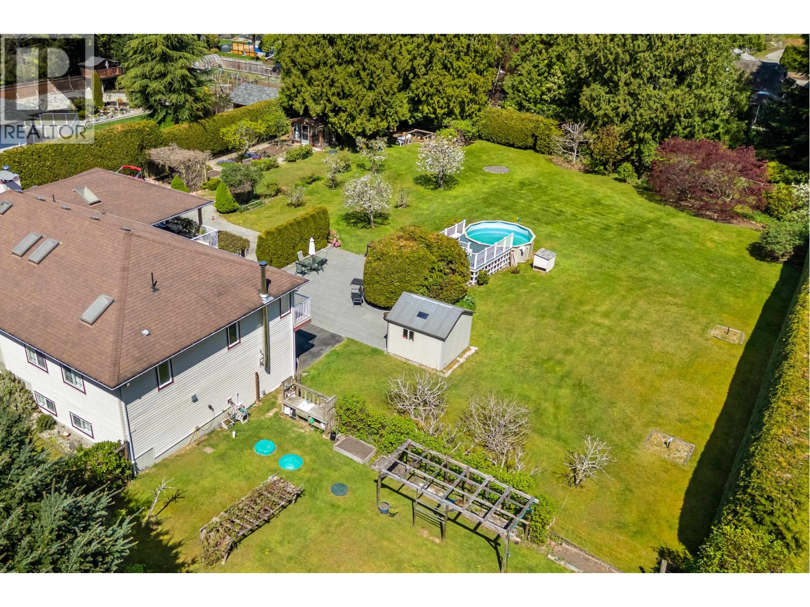 7904 REDROOFFS ROAD - photo 3
