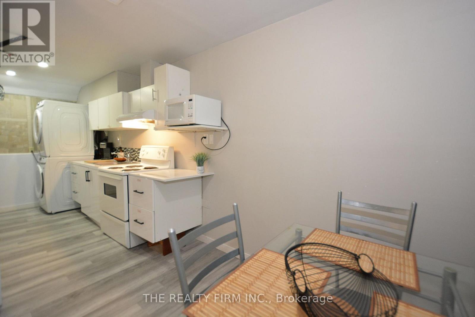 60 BRUNSWICK AVENUE — photo 24