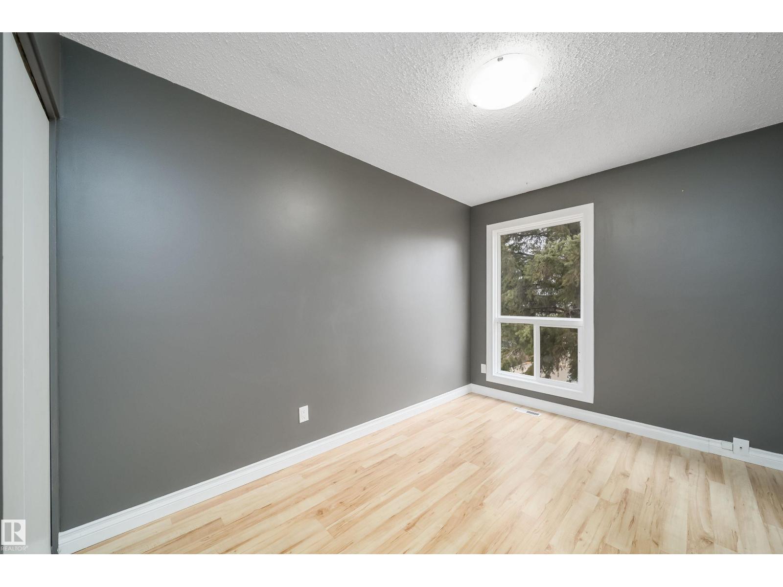 195 Grandin VG, St. Albert