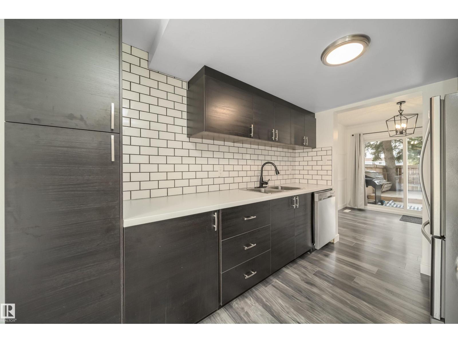 195 Grandin VG, St. Albert