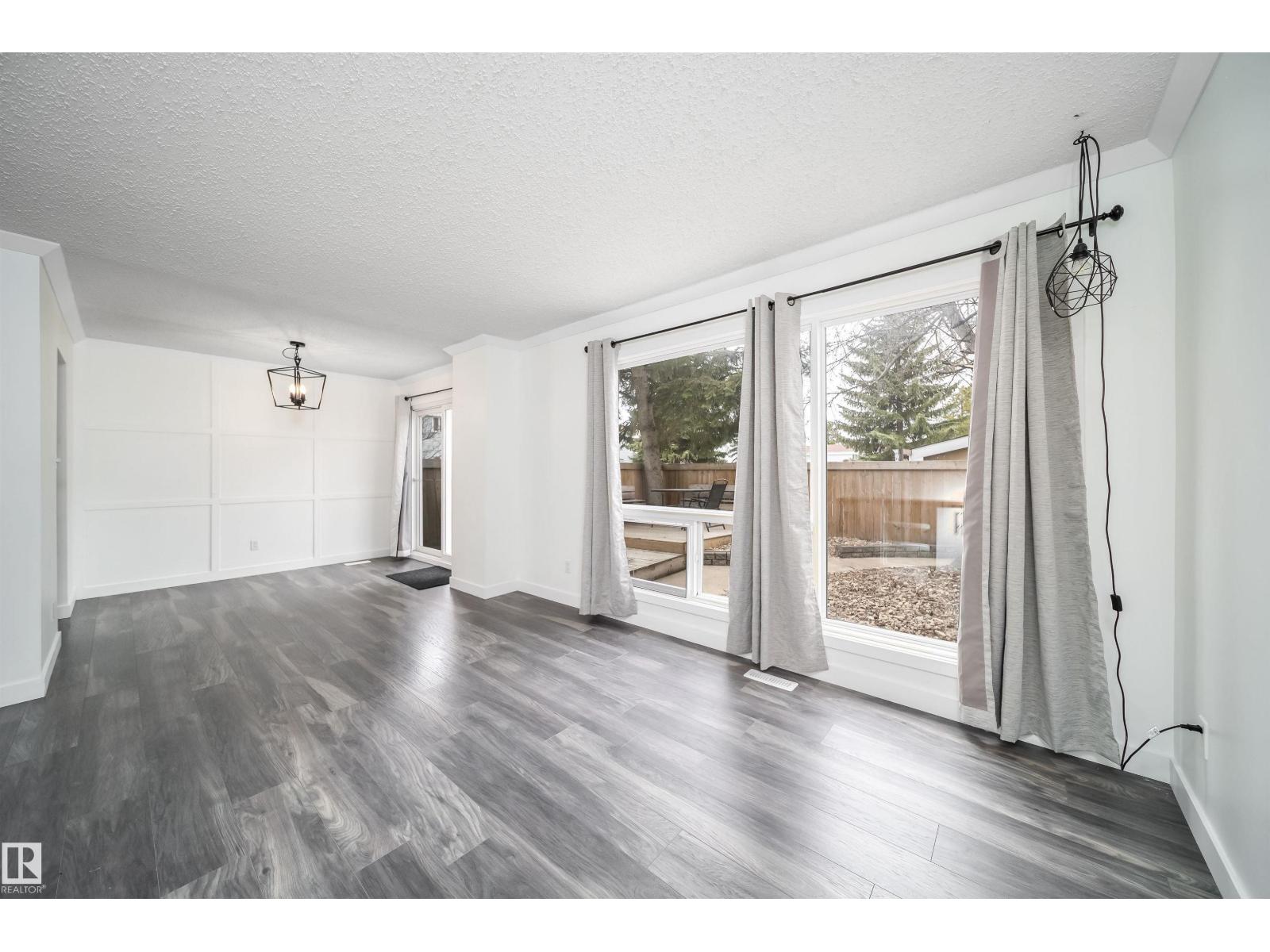 195 Grandin VG, St. Albert