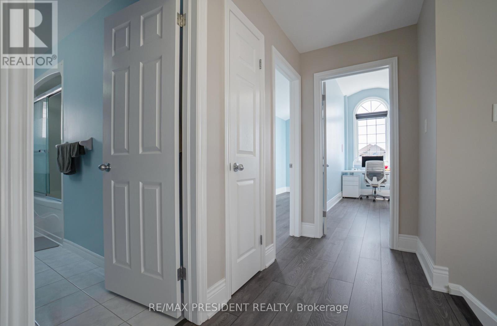 1565 MICKLEBOROUGH COURT - 31