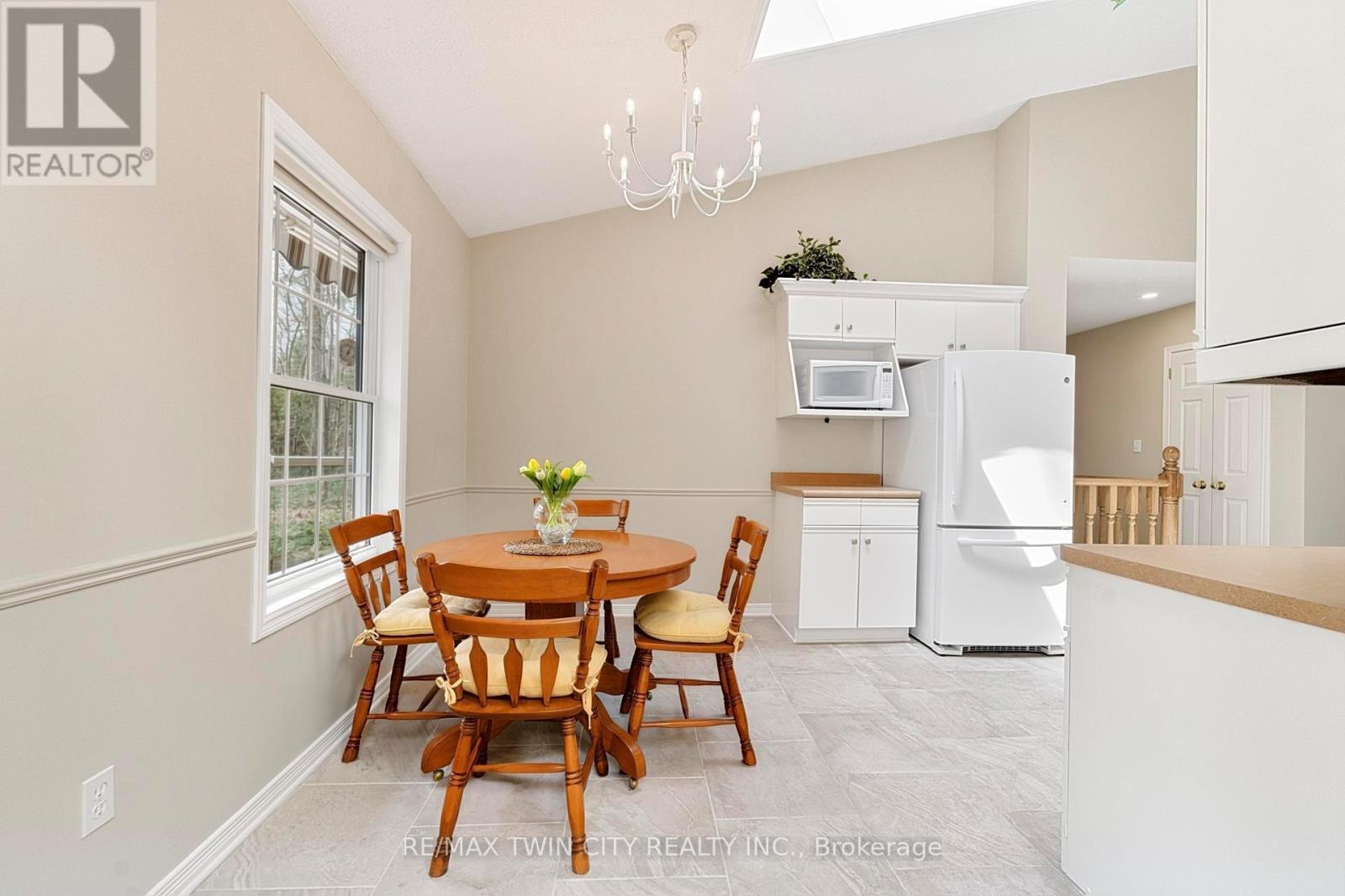 10325 GRAND OAKS DRIVE - 13