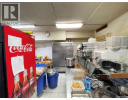 2135 Albert Street, Regina, SK S4P2V1 Photo 9