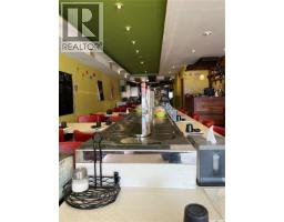 2135 Albert Street, Regina, SK S4P2V1 Photo 6