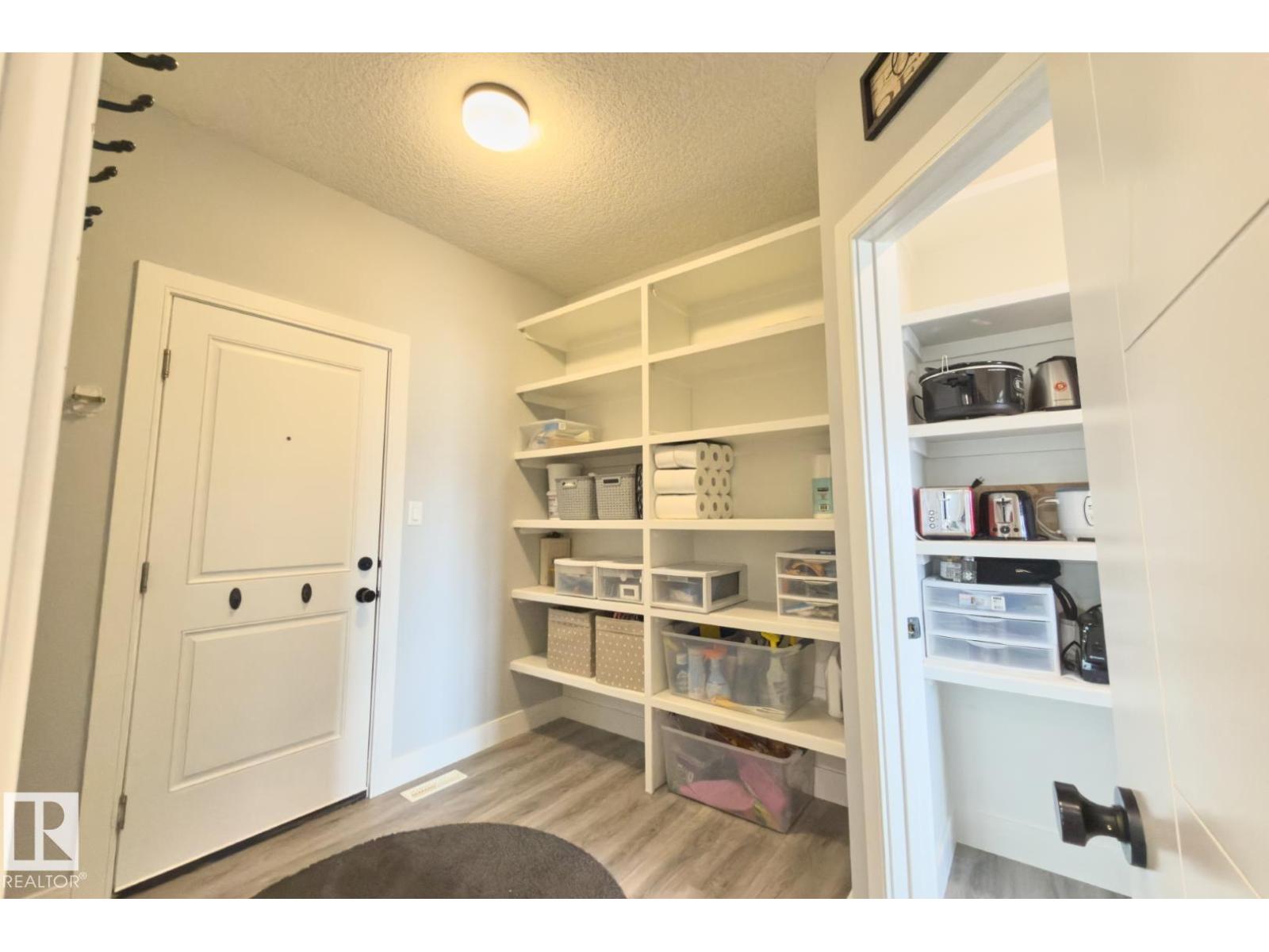 12846 204 ST NW, Edmonton