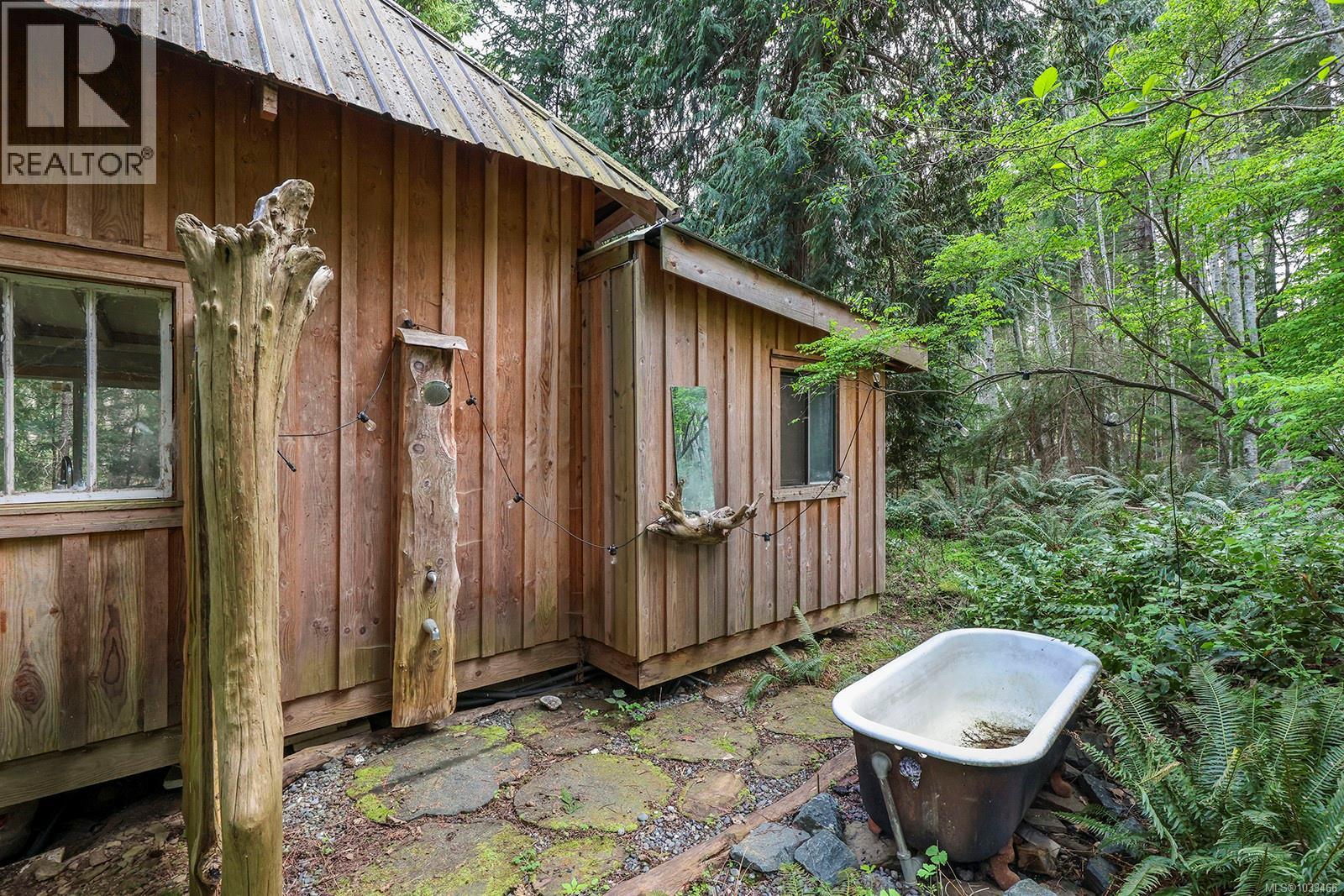 9210 McFarlane Rd - 44