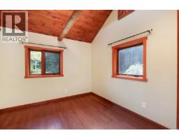 9210 Mcfarlane Rd, Denman Island, BC V0R1T0 Photo 18