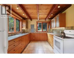 Bathroom - 9210 Mcfarlane Rd, Denman Island, BC V0R1T0 Photo 11