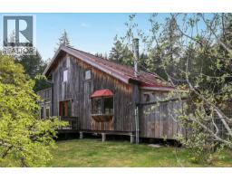 9210 Mcfarlane Rd, Denman Island, BC V0R1T0 Photo 22