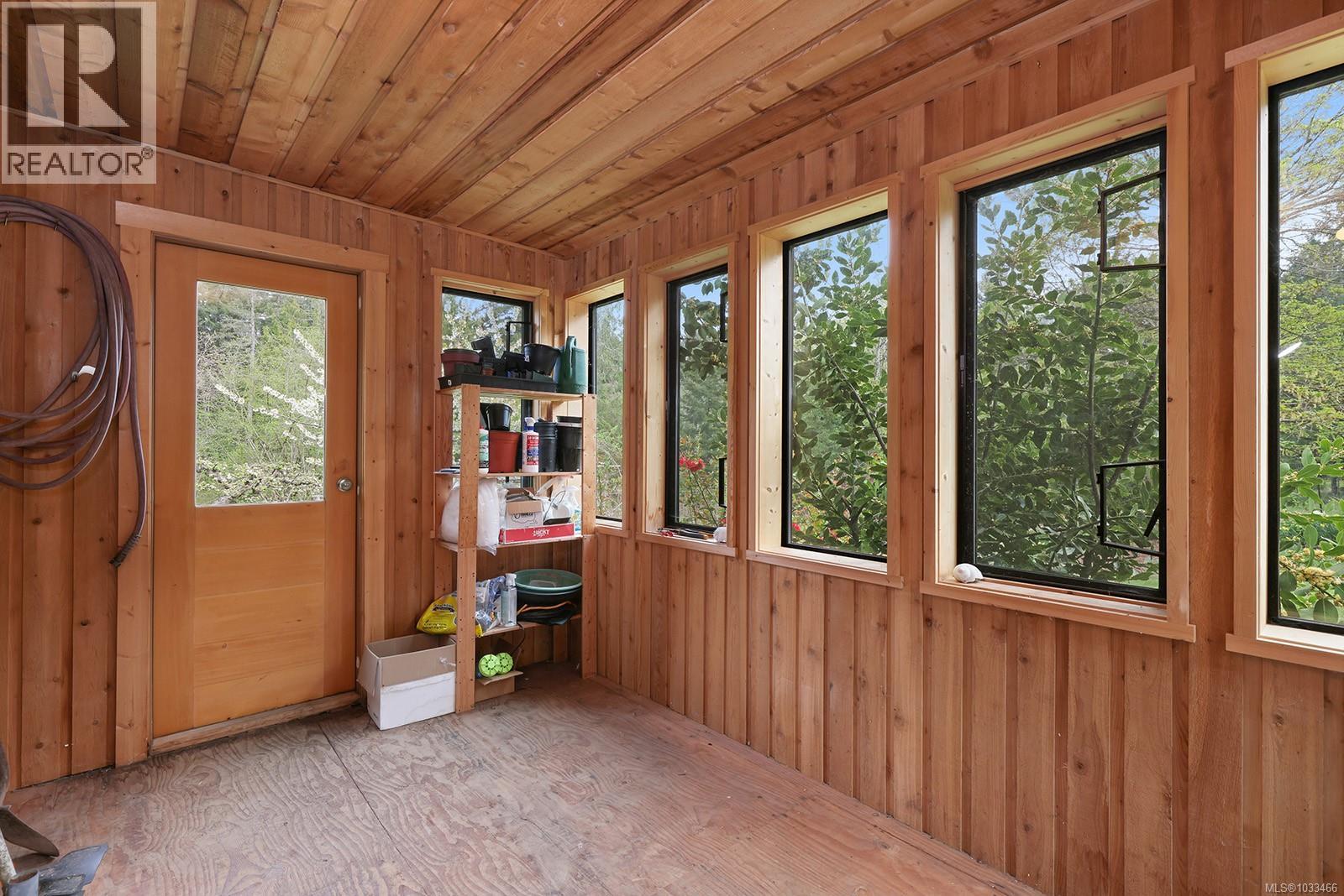 9210 McFarlane Rd - 8