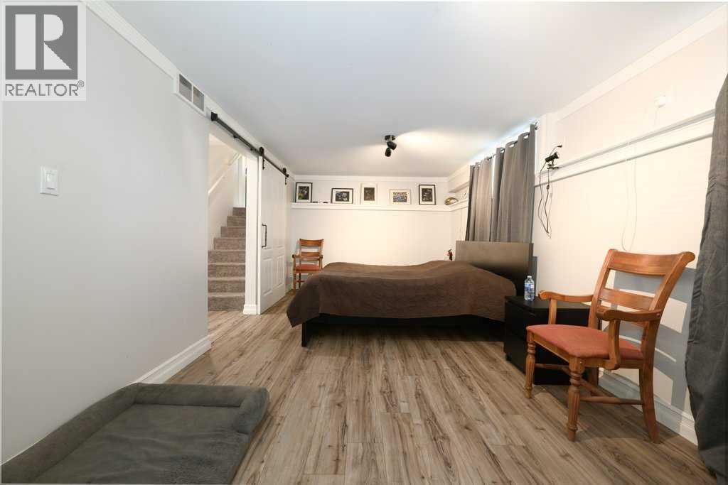 5238 52 Street — photo 25