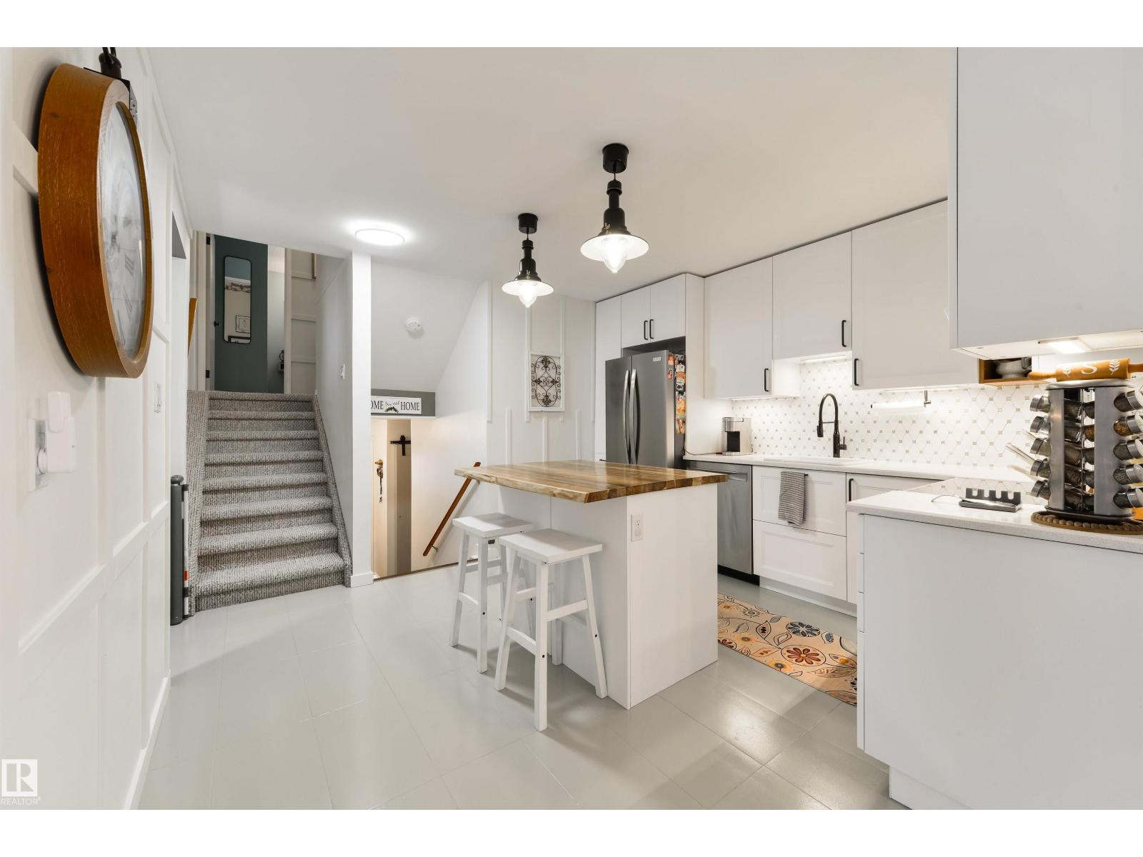 50 GRANDVIEW RG, St. Albert