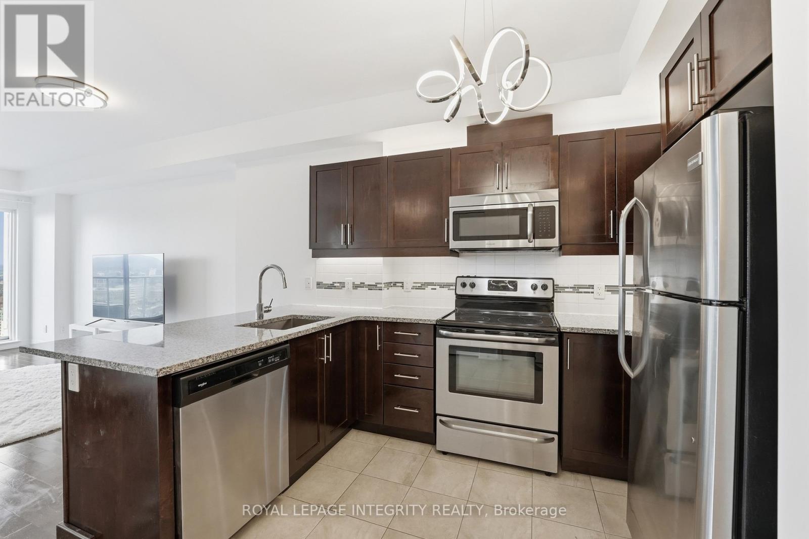 #2403 242 RIDEAU STREET - 12