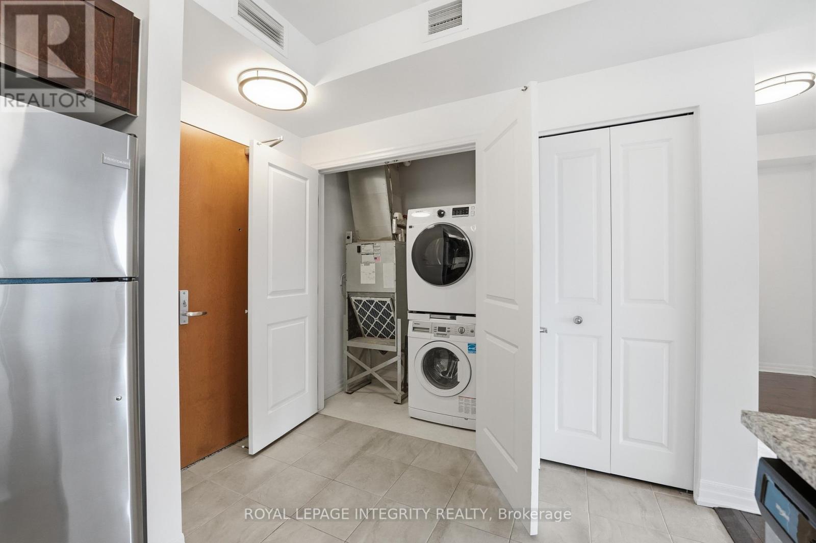 #2403 242 RIDEAU STREET - 13