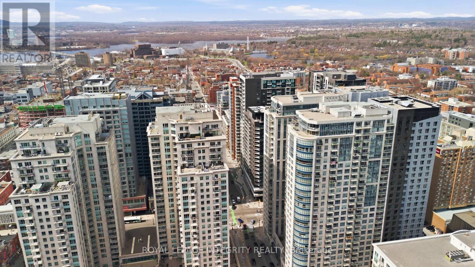#2403 242 RIDEAU STREET - 26