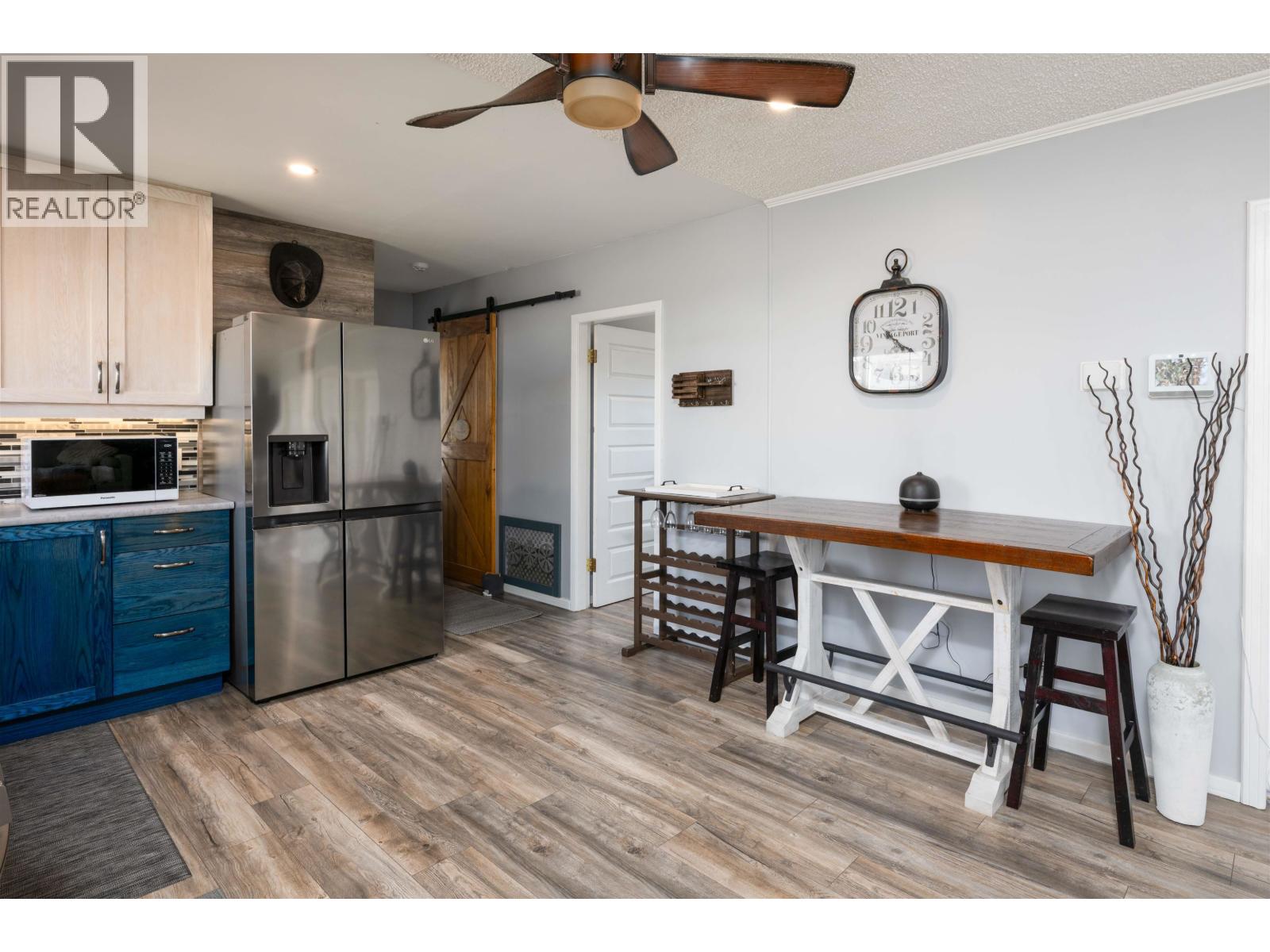 244 GILLETT STREET - 11