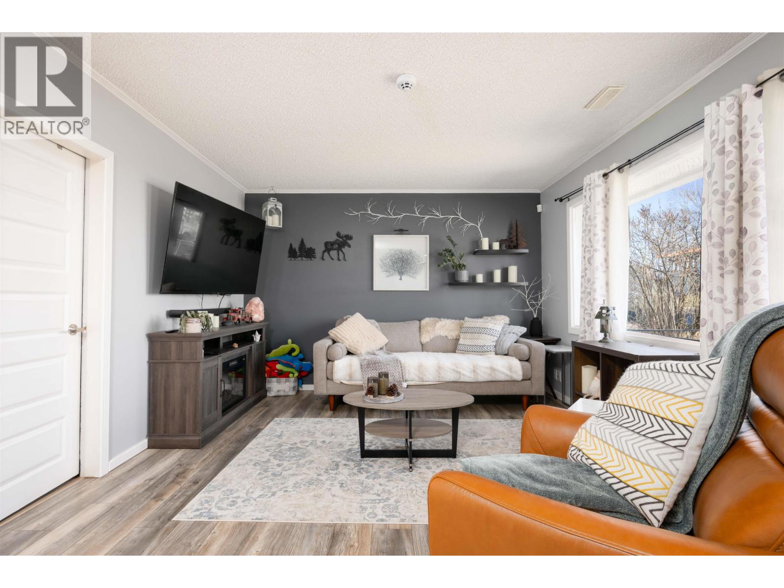 244 GILLETT STREET - 16