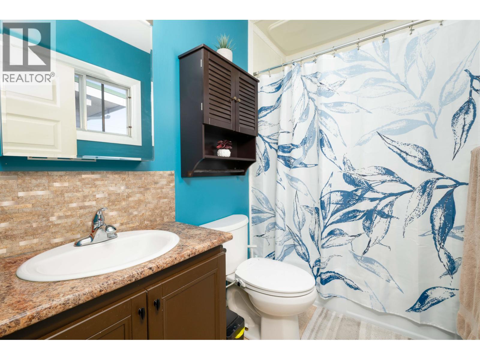 244 GILLETT STREET - 18