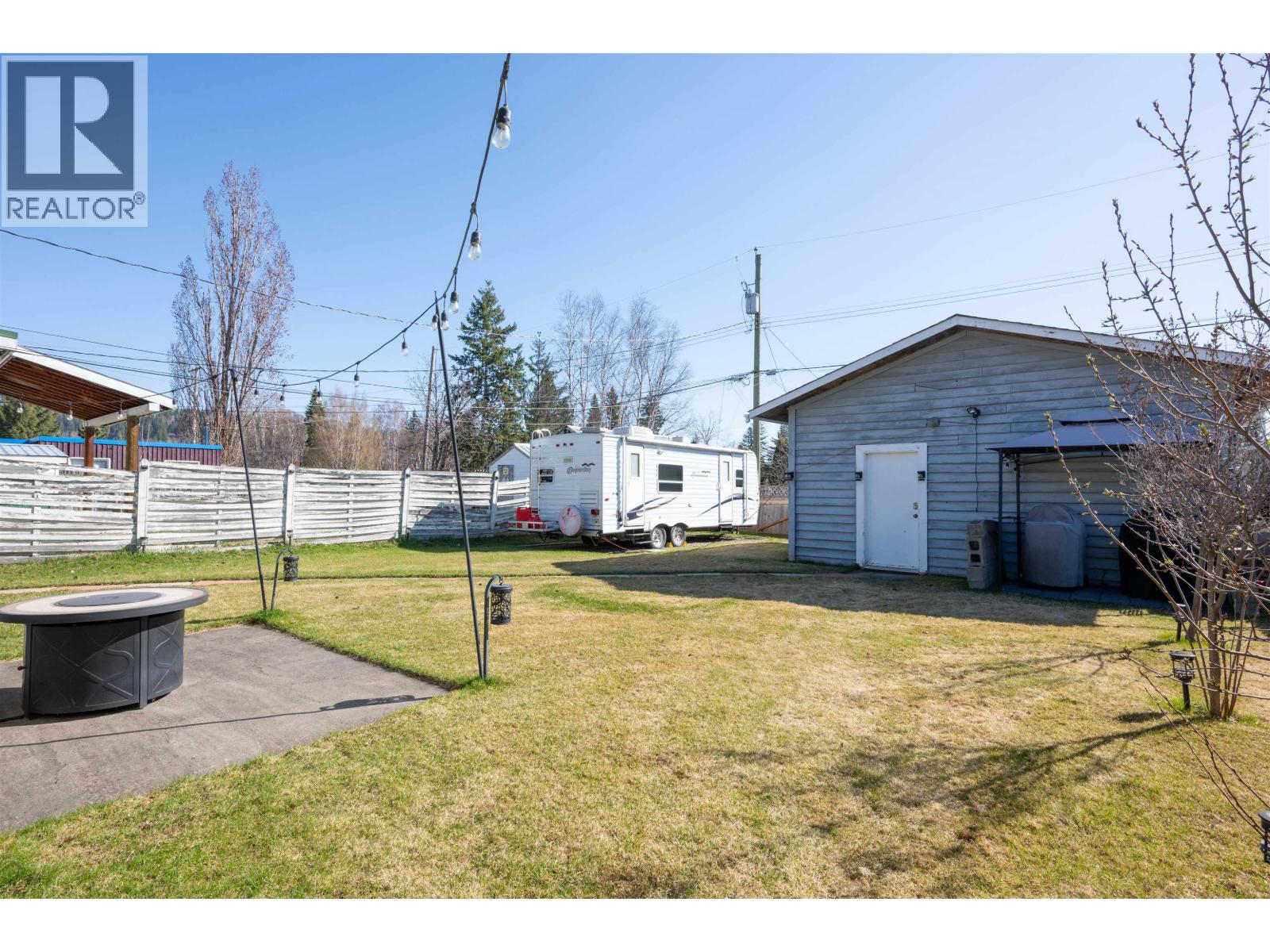 244 GILLETT STREET - 29