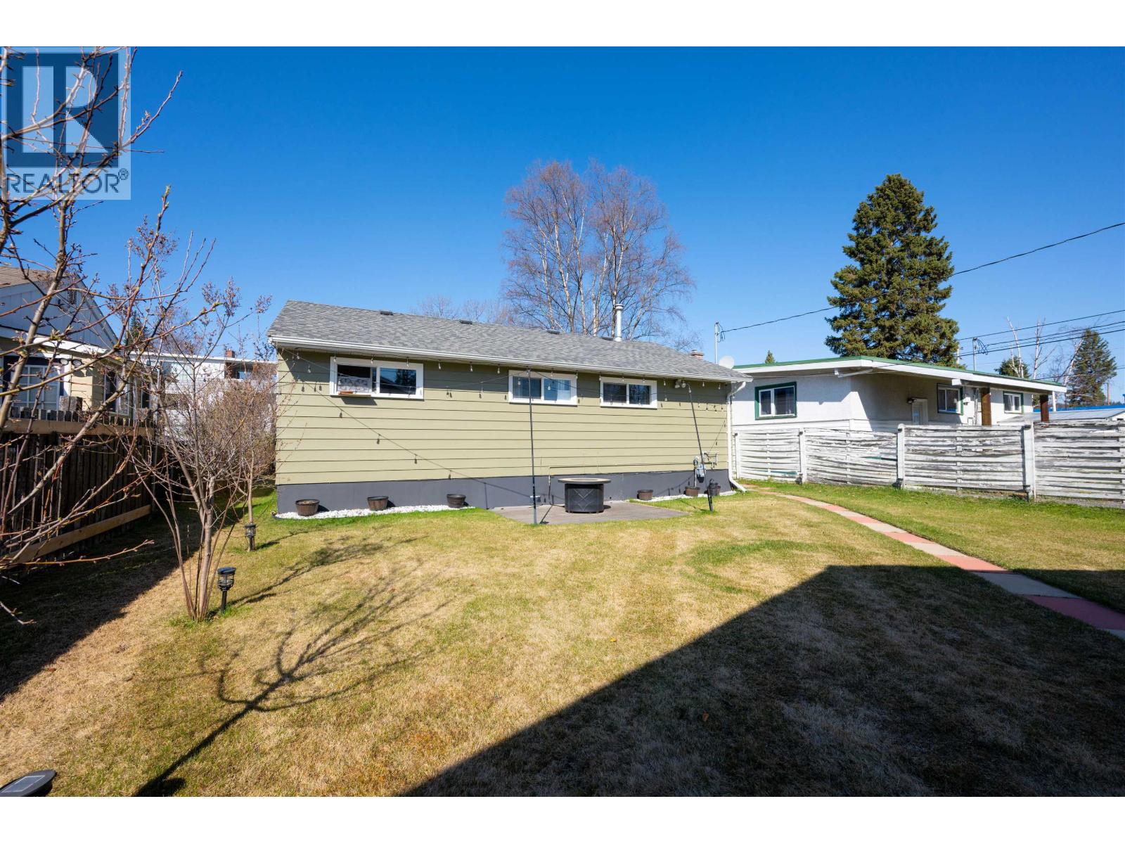 244 GILLETT STREET - 33