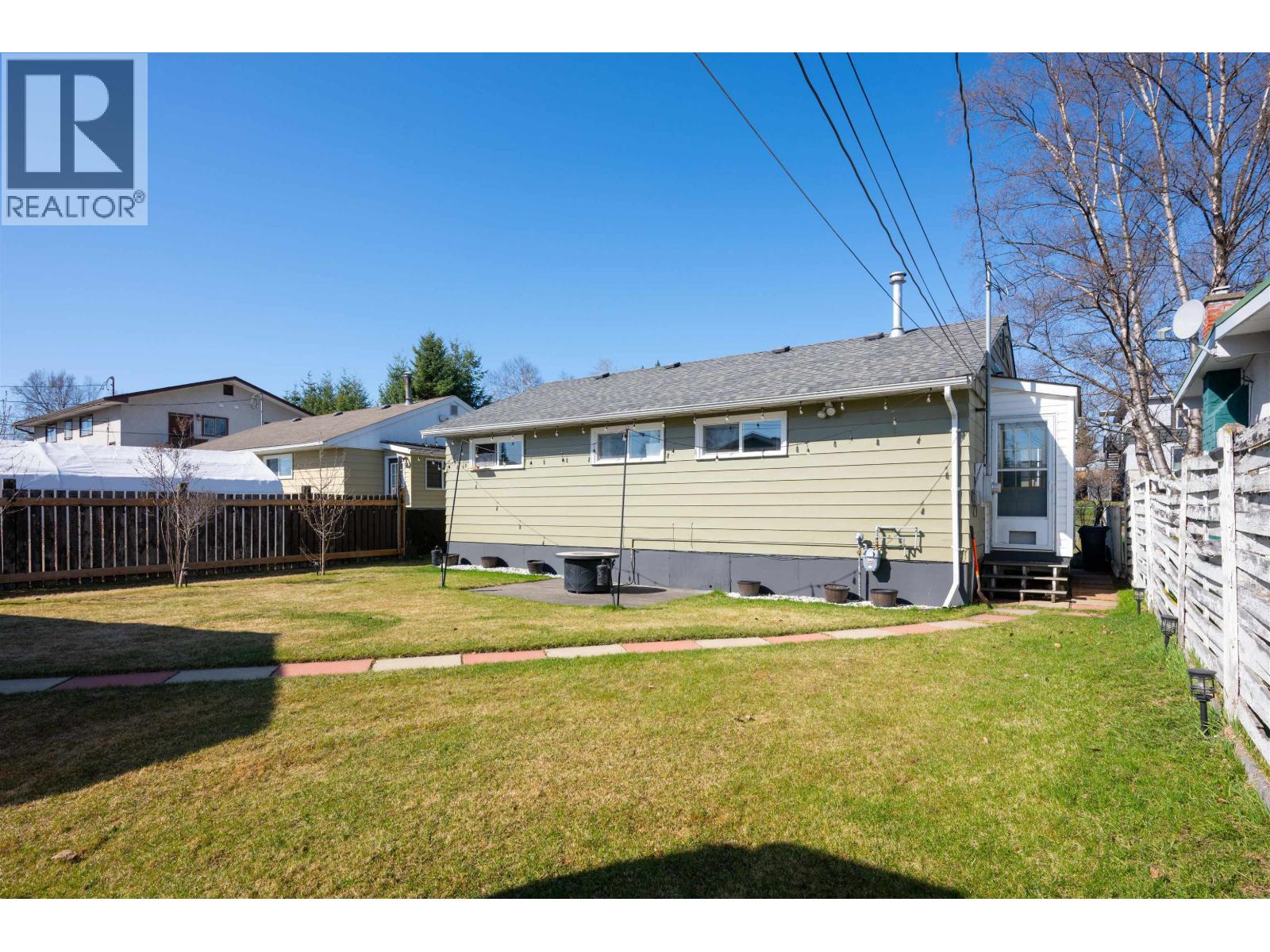 244 GILLETT STREET - 34