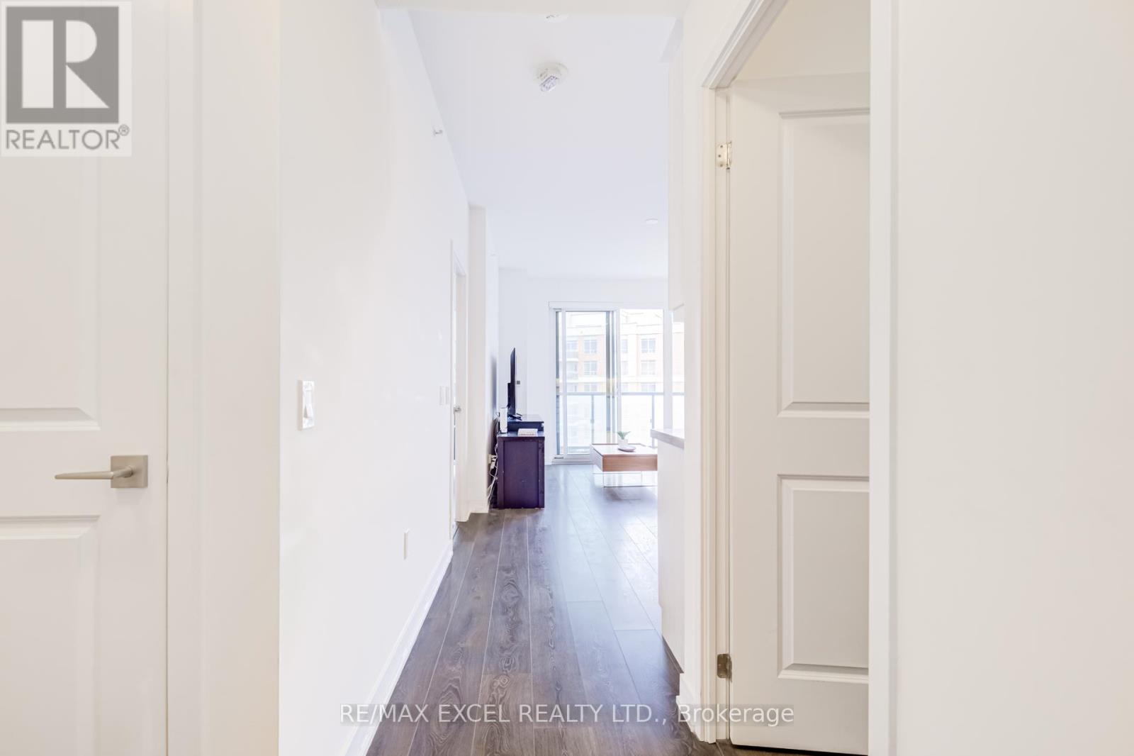 #1006 85 ONEIDA CRESCENT - 14