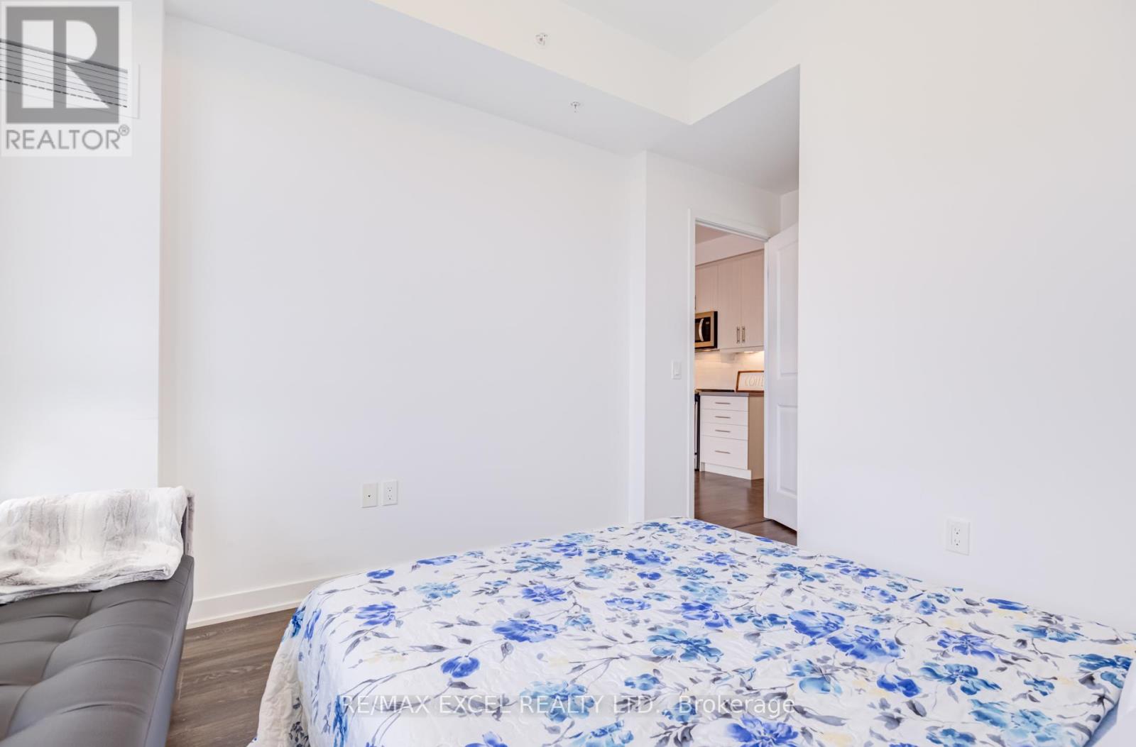 #1006 85 ONEIDA CRESCENT - 36