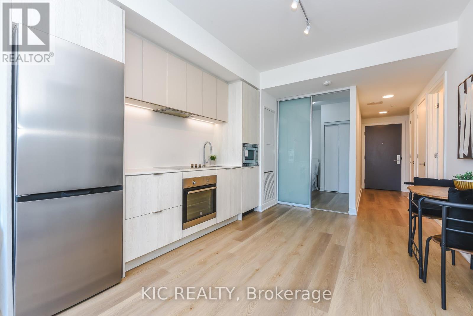 #323 86 DUNDAS ST. STREET E - 16