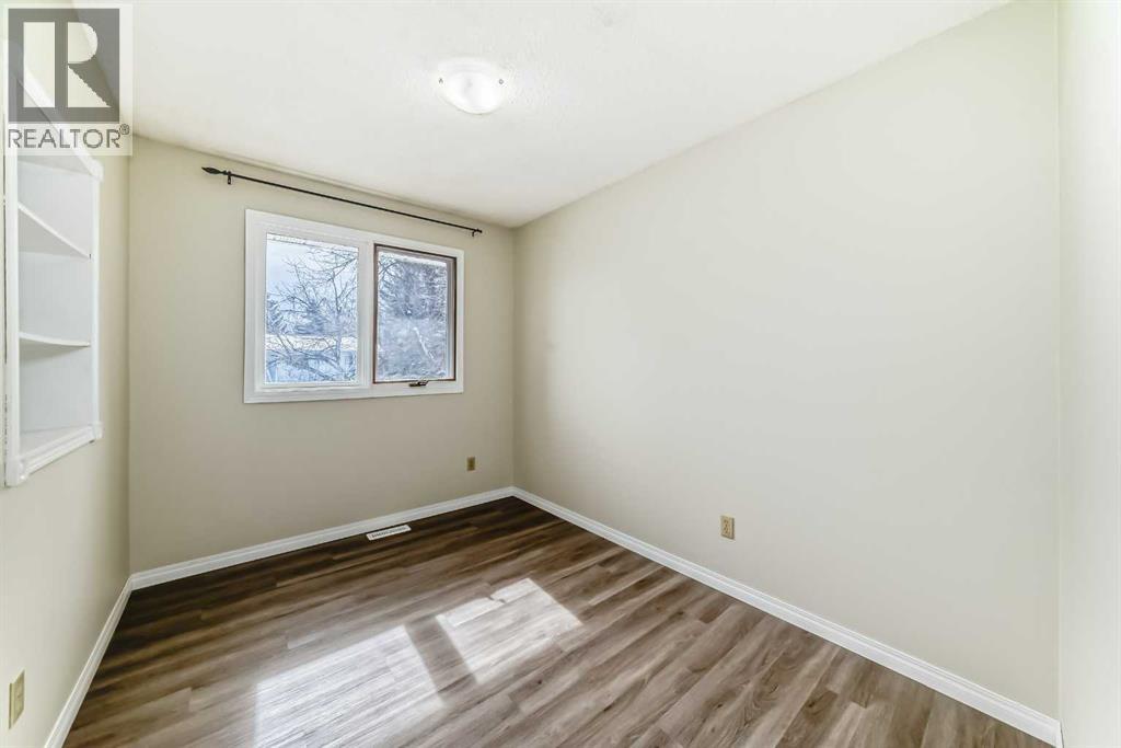 5208 40 Street, Innisfail