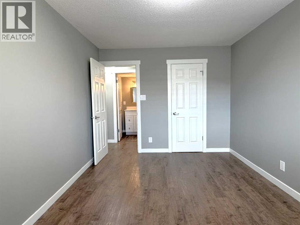 #302 635 56 Avenue SW - 7