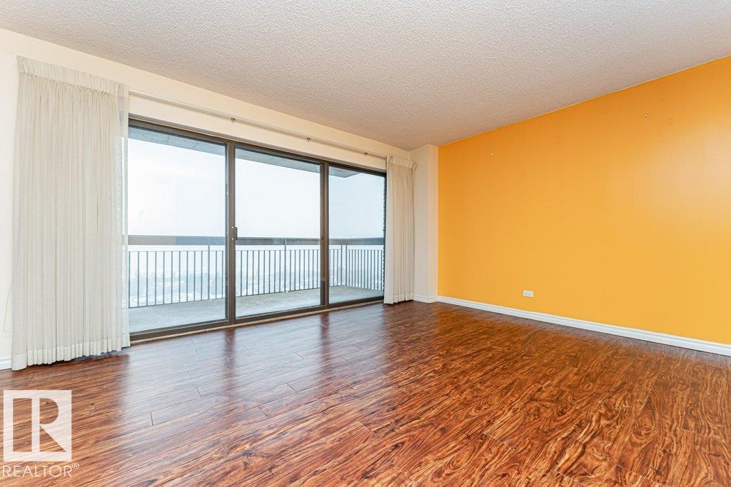 #1603 11027 87 AV NW, Edmonton