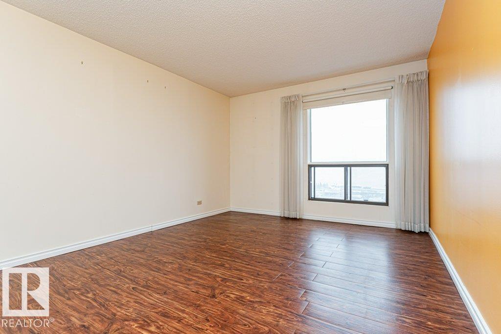 #1603 11027 87 AV NW, Edmonton