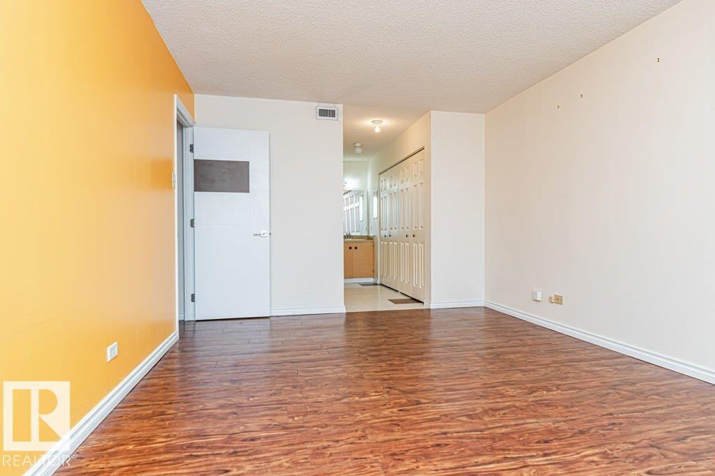 #1603 11027 87 AV NW, Edmonton
